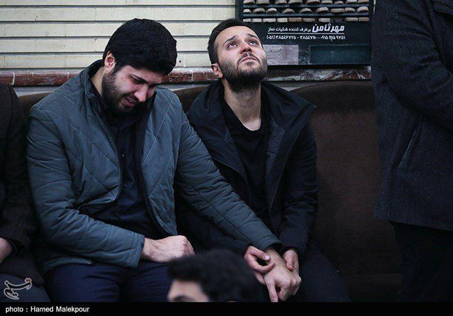 فرزند حاج قاسم در کنار فرزند شهید کاظمی
