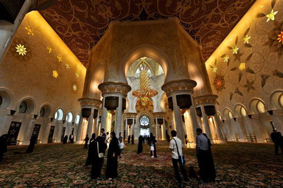 مسجدی لوکس از جنس طلا +عکس