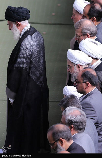 عکس: اقامه نماز عید فطر به امامت رهبری