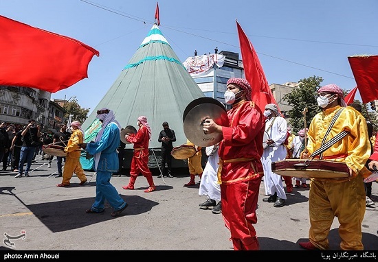 خیمه سوزان ظهر عاشورا در چهار راه گلوبندک