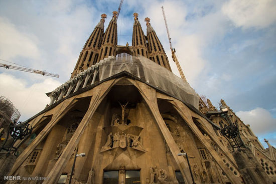 ساخت بلندترین بنای مذهبی اروپا +عکس
