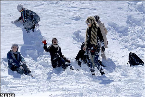 برف بازی در ارتفاعات سنندج /عکس