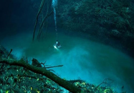 رودخانه‌ای باورنکردنی در زیر آب! +عکس