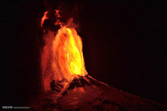 تصاویری دیدنی از فوران آتشفشان در شیلی