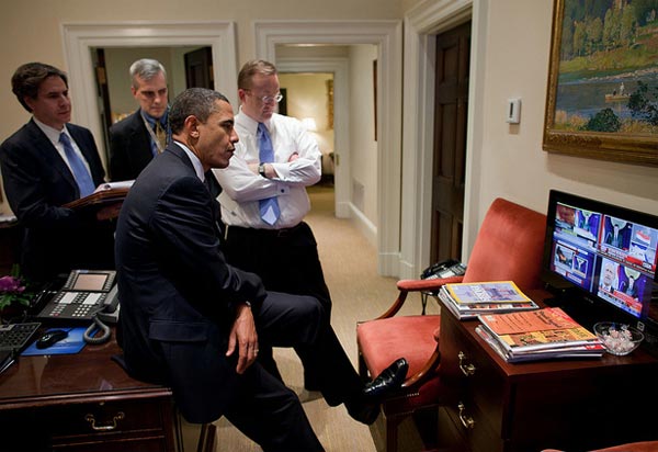 تصاویر: مثل سایه در تعقیب اوباما!