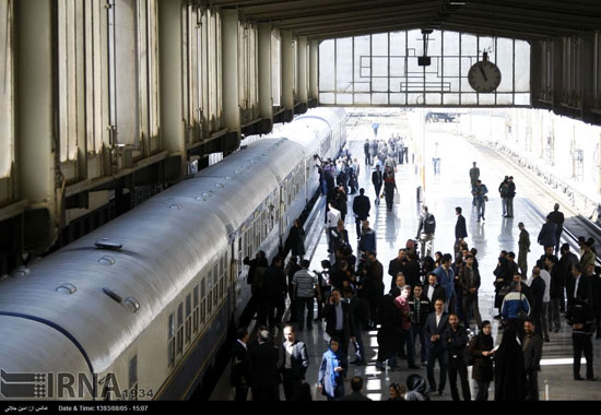 عکس: ورود قطار گردشگران خارجی به تهران