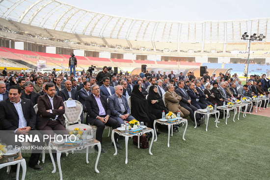 افتتاح ورزشگاه نقش جهان با حضور جهانگیری