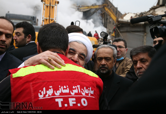حضور روحانی در محل حادثه پلاسکو