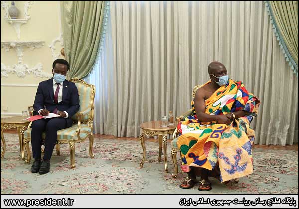 پوشش متفاوت سفیر جدید غنا در دیدار با روحانی