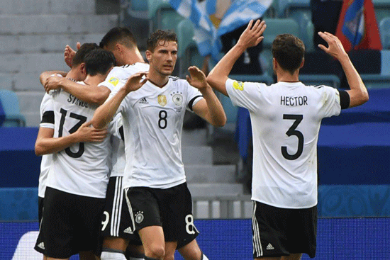 پیروزی دشوار آلمان برابر استرالیا در گام اول