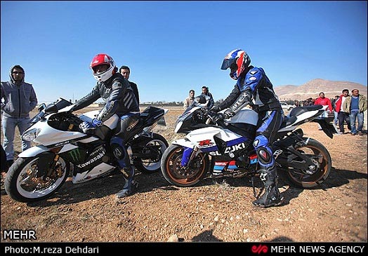 مسابقه سرعت جالب در شیراز +عکس