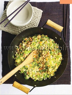 دستور آشپزی: برنج و سبزي‌هاي تند