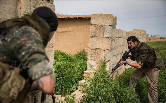 تصاویری از اتباع خارجی در جنگ با داعش