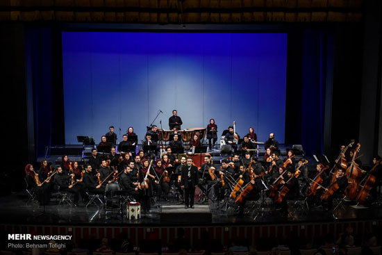 اجرای ارکستر ملی ایران در تالار وحدت تهران