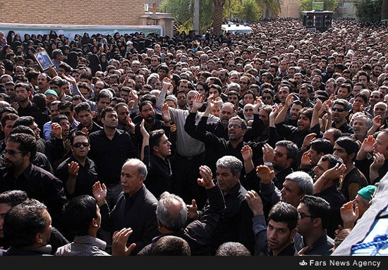 عکس: مراسم تشییع جان‌ باختگان ایران 140