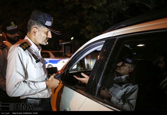 برخورد پلیس با رانندگان متخلف در شب