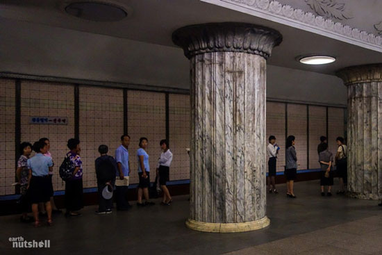 سفری هیجان انگیز به متروی پیونگ یانگ