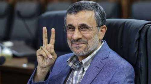 احمدی‌نژاد: از کار‌ها و حرف‌هایم پشیمان نیستم