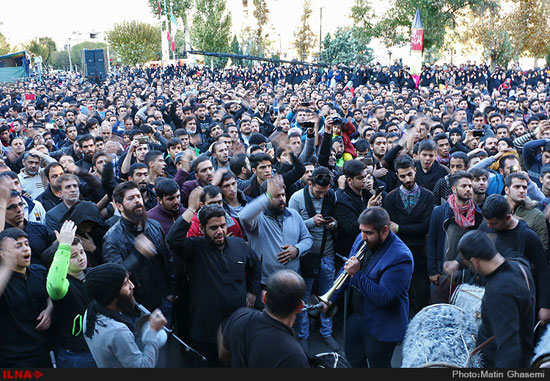 عکس: تهران به استقبال ماه صفر رفت
