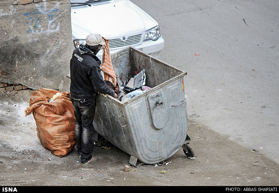 تصاویر دردناک از زندگی‌ کارتنی ایرانی ها