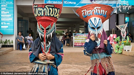 جشنواره ارواح یا فیتاخون در تایلند