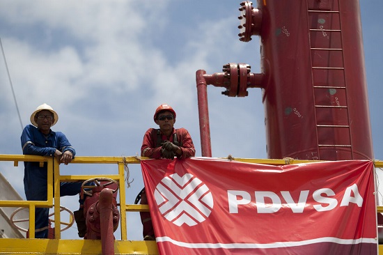 آمریکا ۶ نفتکش ونزوئلایی را تحریم کرد