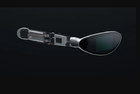 عینک هوشمندی که شما را به دنیای آینده می‌برد