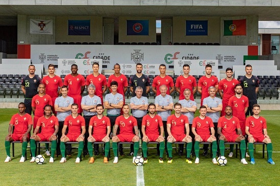 عکس تیمی رونالدو و ستاره‌های پرتغالی
