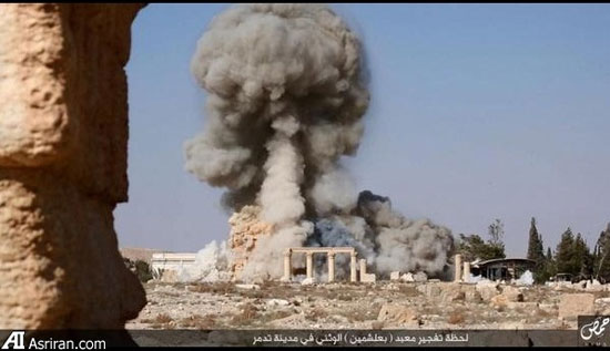لحظه انفجار پالمیرا توسط داعش +عکس