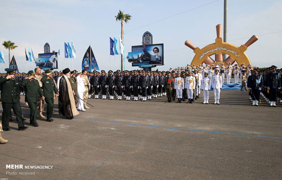 حضور رهبر انقلاب در دانشگاه علوم دریایی نوشهر