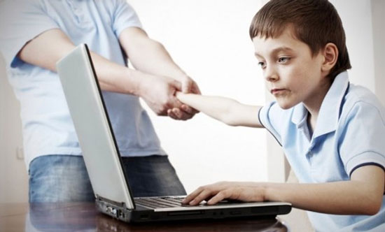 استاندارد تشخیص اعتیاد به اینترنت در نوجوانان