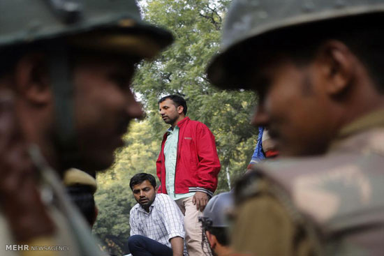 عکس: درگیری پلیس هند با پیروان یک مرشد