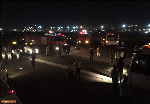یک هواپیما، فرودگاه مهرآباد را مختل کرد