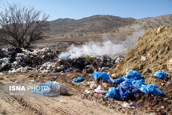 دفن غیر بهداشتی زباله‌ها در یاسوج