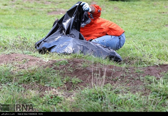 پاک سازی تفرجگاه ها و مکان های گردشگری کنار جاده ای + عکس