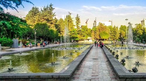 پاتوق‌های شبانه تهران‌گردی؛ از «بام تهران» تا «خیابان سی‌تیر»