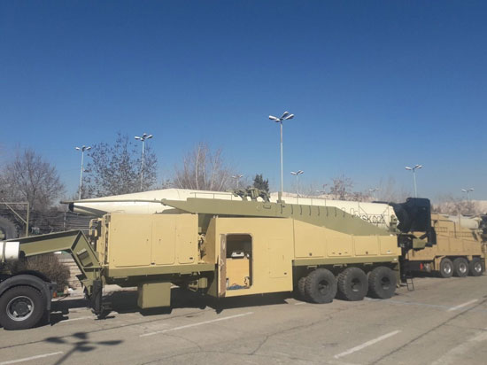 نمایش موشک‌های بالستیک در مصلای تهران