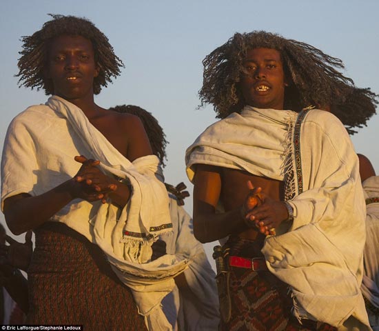 قبیله آفریقایی مو قشنگ ها! +عکس