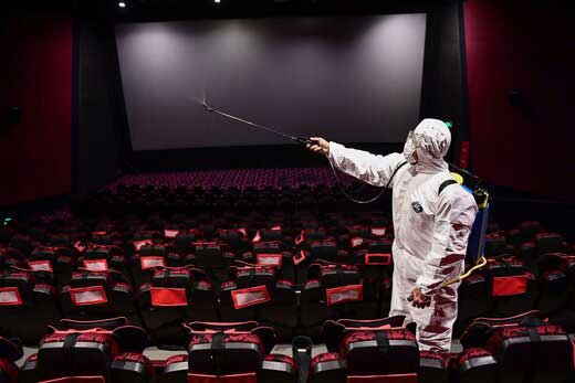سالن‌های سینما و کنسرت در کالیفرنیا باز شدند