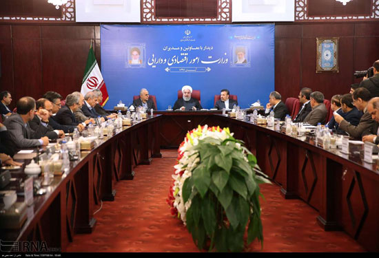 جلسه مدیران وزارت امور اقتصادی با روحانی