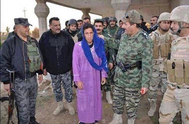 بازداشت تعدادی از داعشی ها در لباس زنانه