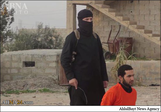 جنایت داعش با «شات گان» +عکس (18+)