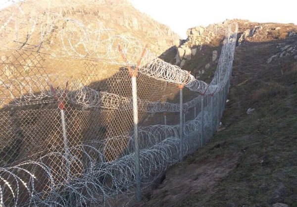 آغاز عملیات حصارکشی در مرز ایران و پاکستان