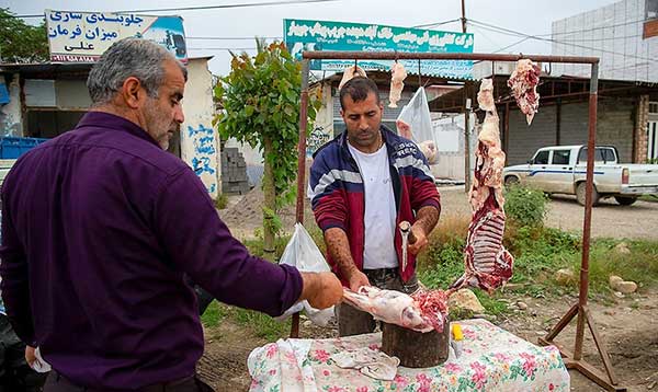 فروش گوشت کنار جاده در مازندران