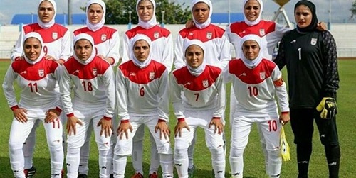 زنان ایران-زنان شالروا؛ در ورزشگاه آزادی؟