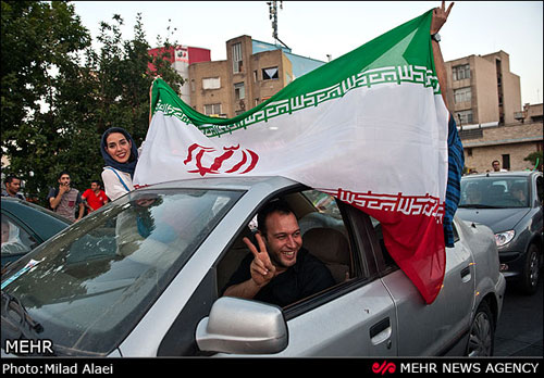 عکس: پایکوبی با طعم جام جهانی در شهر (1)