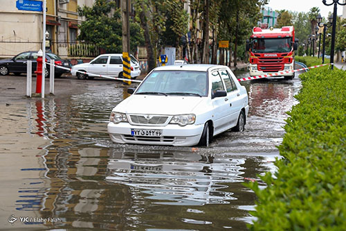 آبگرفتگی معابر عمومی در رشت