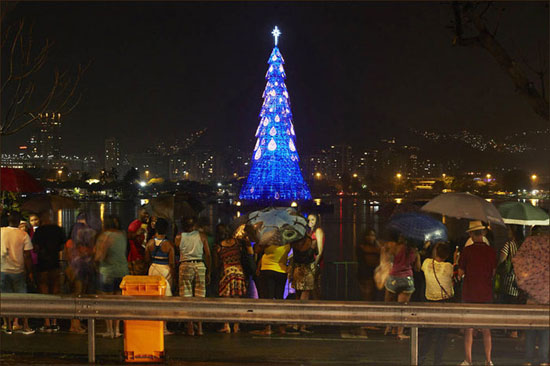 بزرگترین درخت کریسمس در برزیل