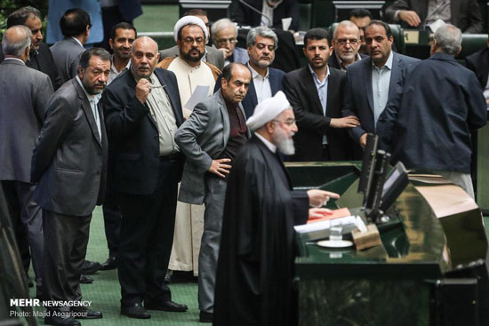 روحانی با مجلس به مشکل خورده است؟