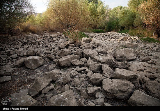عکس: رودخانه رازآور هم خشک شد